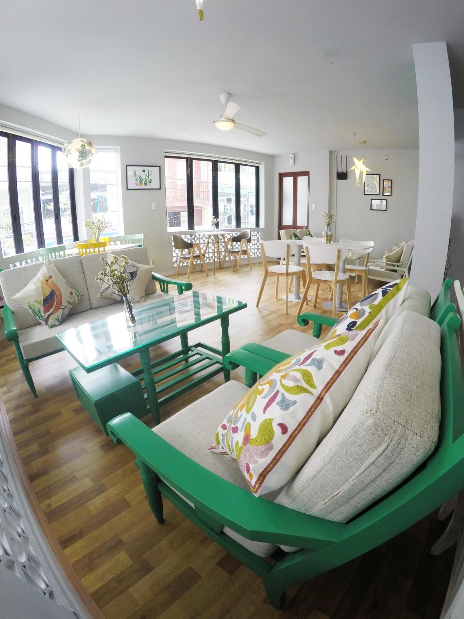 Happy Coffee Guesthouse Ho Chi Minh City Bagian luar foto