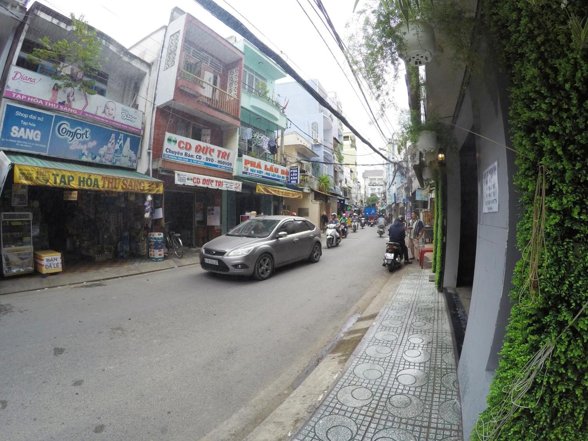 Happy Coffee Guesthouse Ho Chi Minh City Bagian luar foto