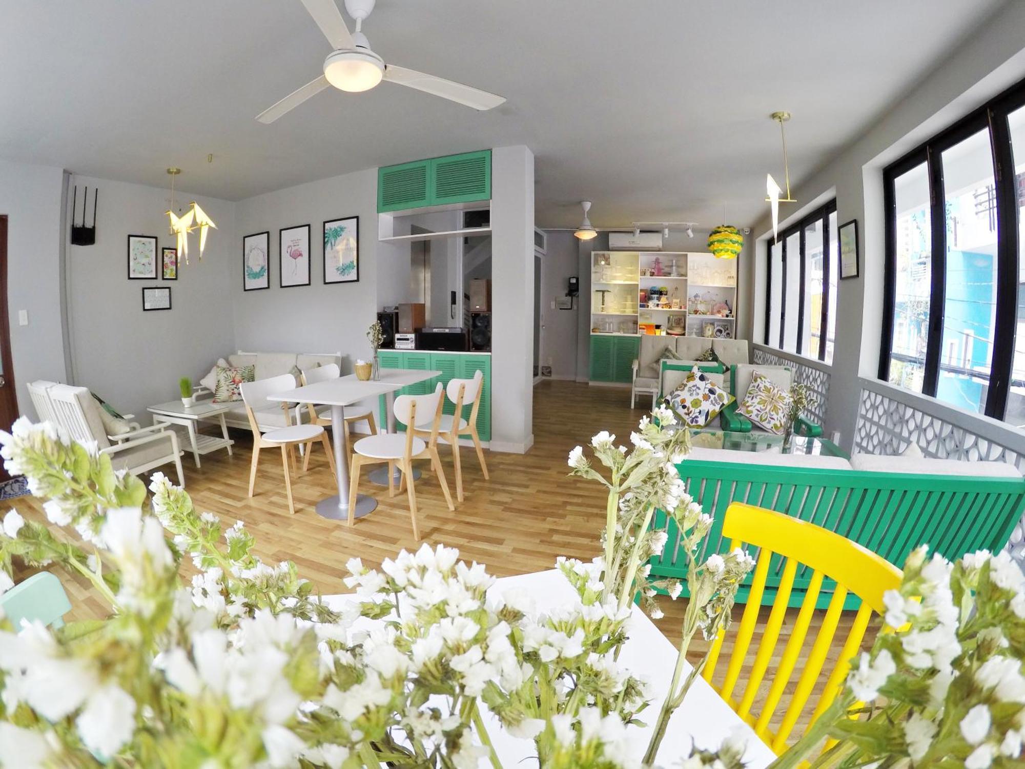 Happy Coffee Guesthouse Ho Chi Minh City Bagian luar foto
